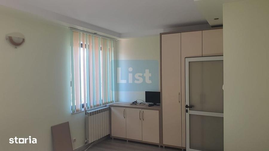 Spațiu comercial, de 760 mp, în Central