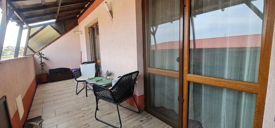 Apartament cu 3 camere decomandat, mobilat în Hipodrom 4