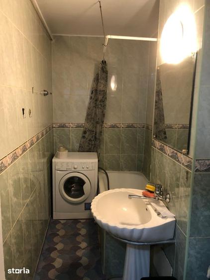 Garsonieră decomandată în Tineretului