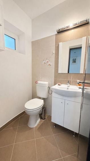 Apartament cu 3 camere decomandat, mobilat în Răcădău