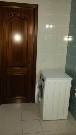 Apartament cu 3 camere decomandat în Arcu