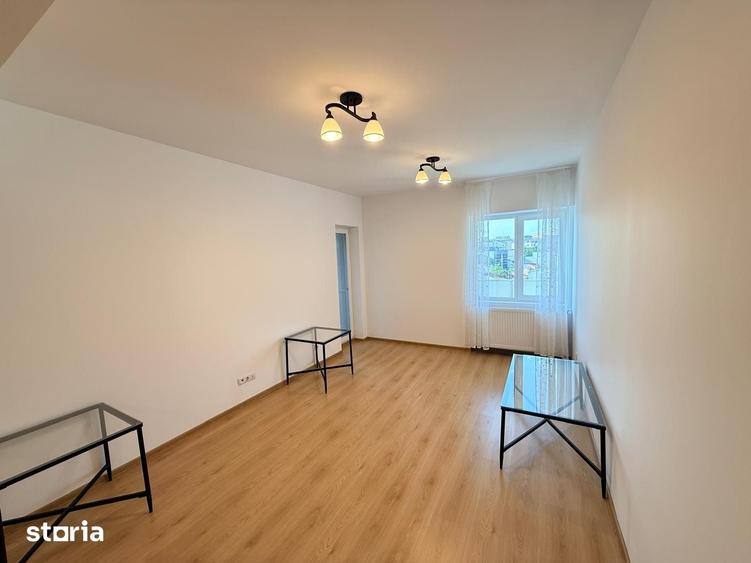 Apartament cu 4 camere decomandat în 13 Septembrie