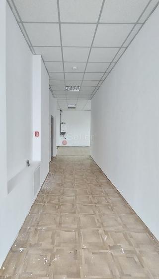 Spațiu comercial, de 134 mp, în Noua