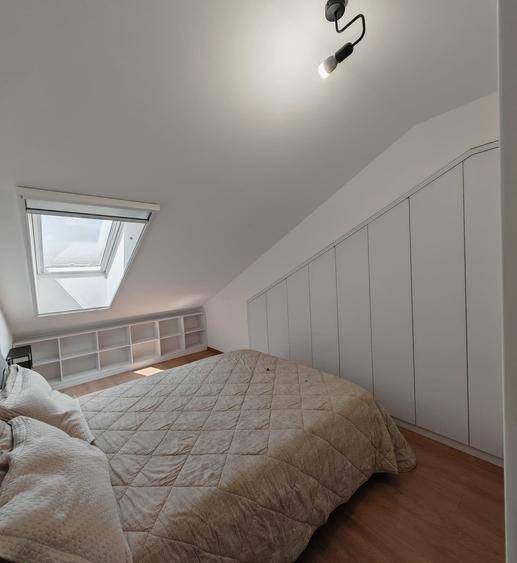 Apartament cu 4 camere decomandat în Alexandru cel Bun