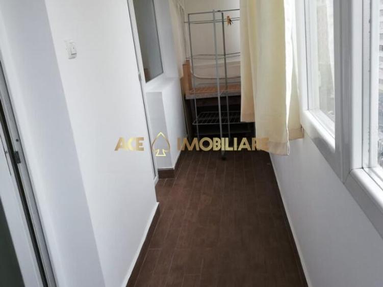 Apartament cu 2 camere semidecomandat, mobilat în Moșilor