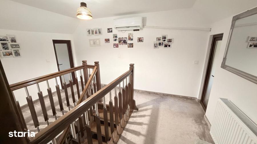Casă cu 5 camere cu Teren 280 Mp în Șcheia