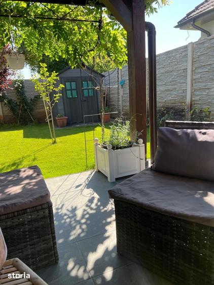Casă cu 4 camere cu Teren 250 Mp în Sânmihaiu Român