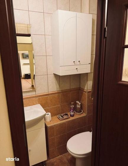 Apartament cu 3 camere decomandat în Ștefan cel Mare