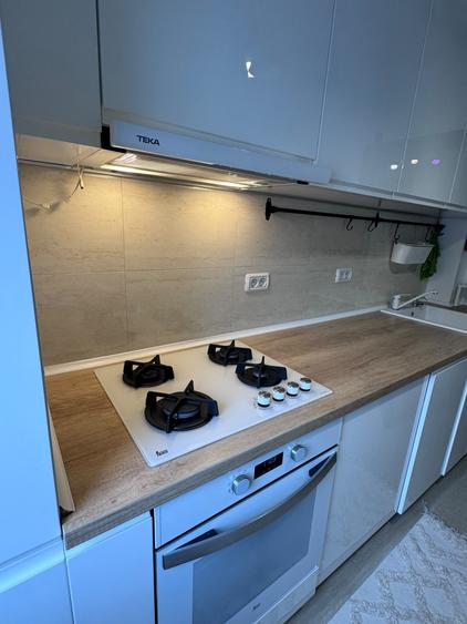 Apartament cu 2 camere decomandat în Fundeni