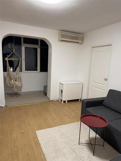 Apartament cu 2 camere nedecomandat, mobilat în Podu Roș