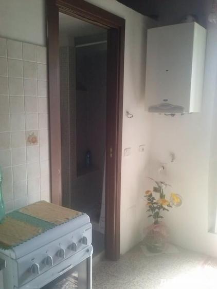 Apartament cu 3 camere nedecomandat în Vale
