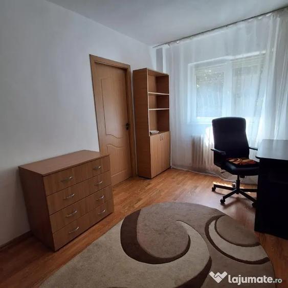 Garsonieră în Tineretului