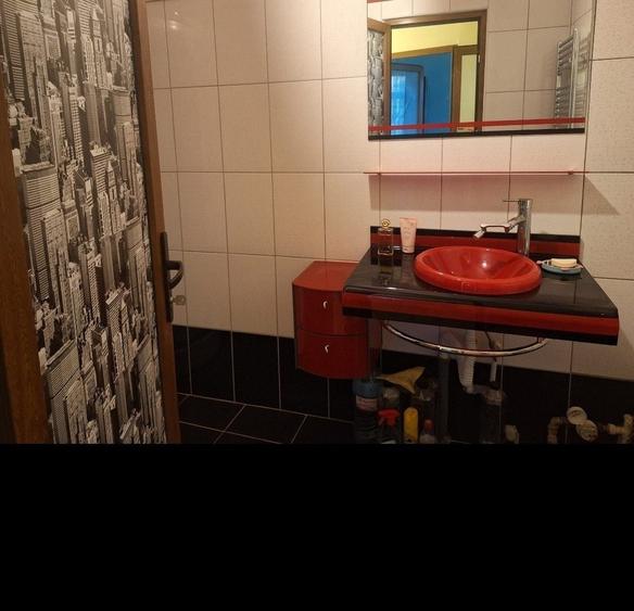 Inchiriez apartament onesti - 5
