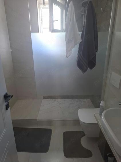 Casă cu Teren 2900 Mp în Gelu