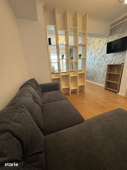 De inchiriat apartament open space, etajul 5/6, parcare inclusa, Copou - 1