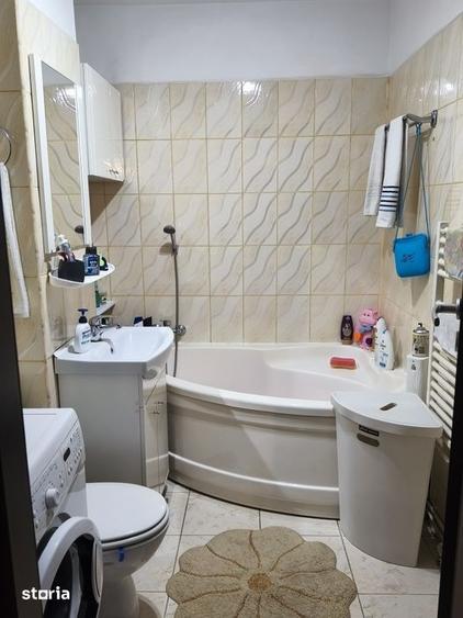 Apartament cu 2 camere decomandat, mobilat în Uzina 2