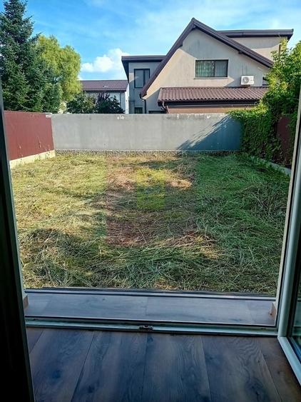 Duplex cu 4 camere cu Canalizare în Mogoșoaia