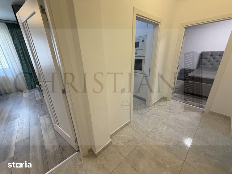 Apartament cu 2 camere decomandat în Valea Oltului