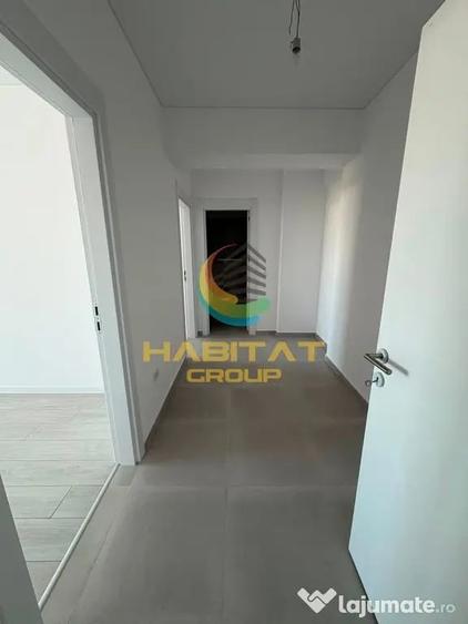 Apartament cu 3 camere semidecomandat în Berceni