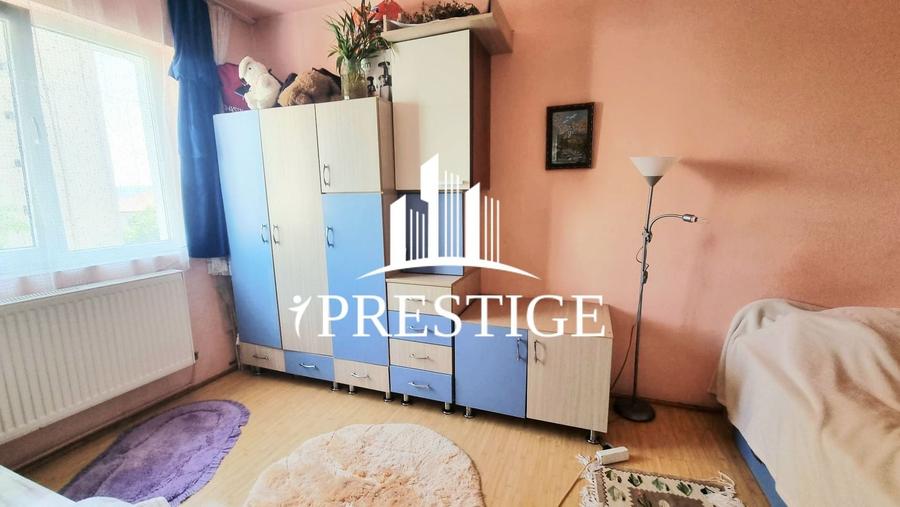 Apartament cu 2 camere nedecomandat, mobilat în Vasile Aaron