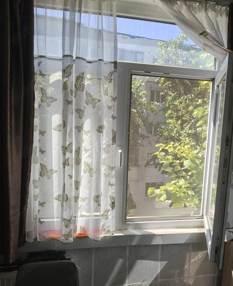 Apartament cu 2 camere decomandat în CET