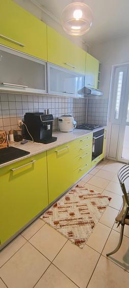 Apartament cu 2 camere decomandat în Titan