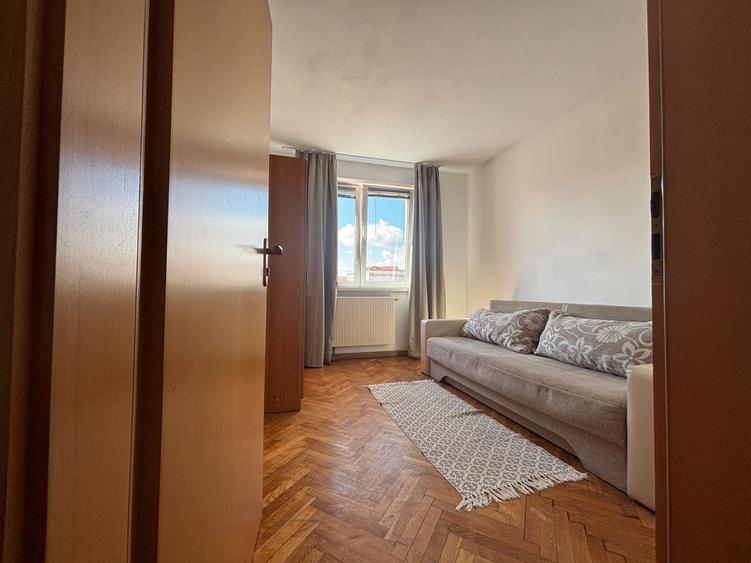 Apartament cu 3 camere în Mihai Viteazul
