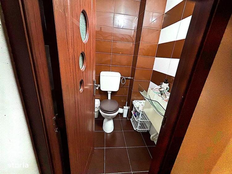 Apartament cu 3 camere decomandat în Găvana