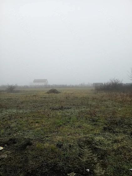 Teren de 632 mp, în Central