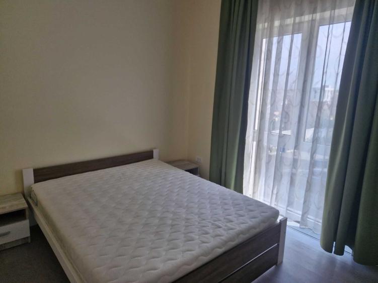 Apartament cu 3 camere decomandat în Sânmartin
