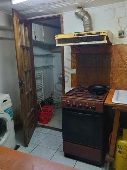 Apartament cu 3 camere semidecomandat în Iosefin