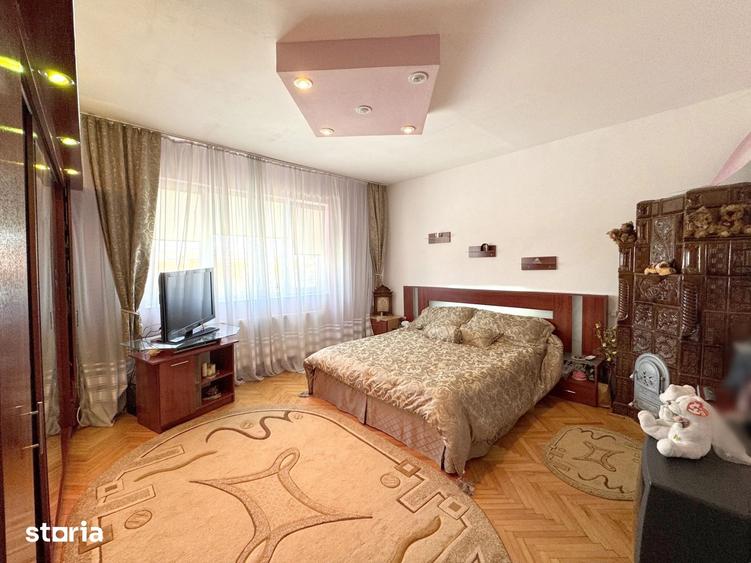 Casă cu 4 camere cu Teren 396 Mp în Central