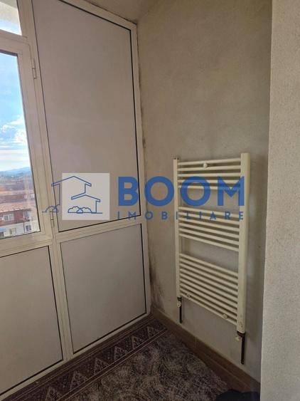 Apartament cu 4 camere, mobilat în Ostroveni