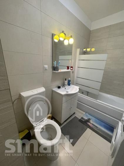 Apartament cu 2 camere semidecomandat, mobilat în Semicentral