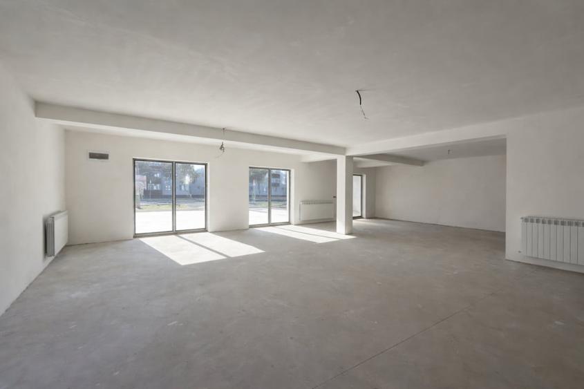 Spațiu comercial, de 130 mp, în Mihail Kogălniceanu