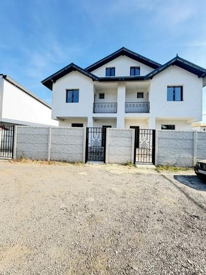 Duplex cu 5 camere cu Canalizare în Bragadiru