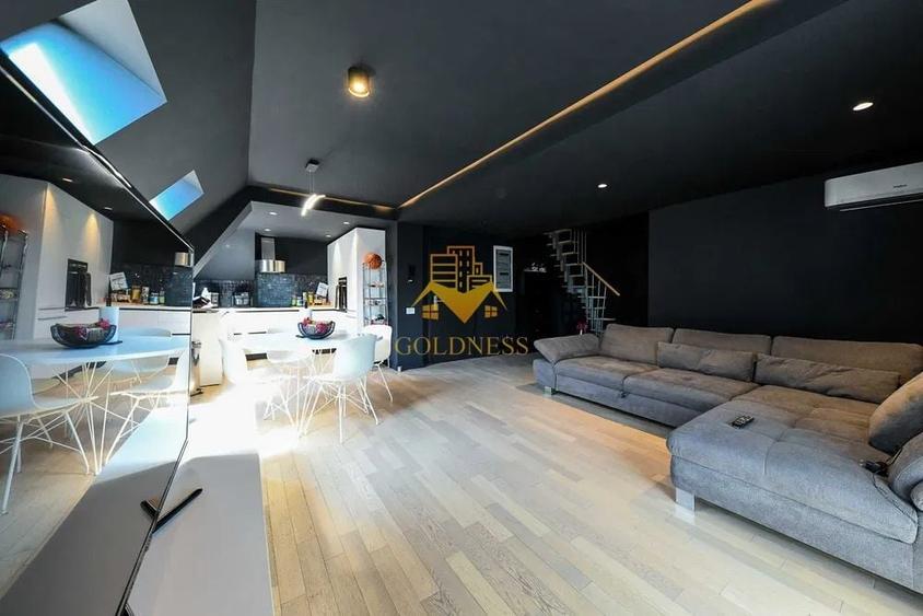 Apartament cu 3 camere semidecomandat, mobilat în Europa