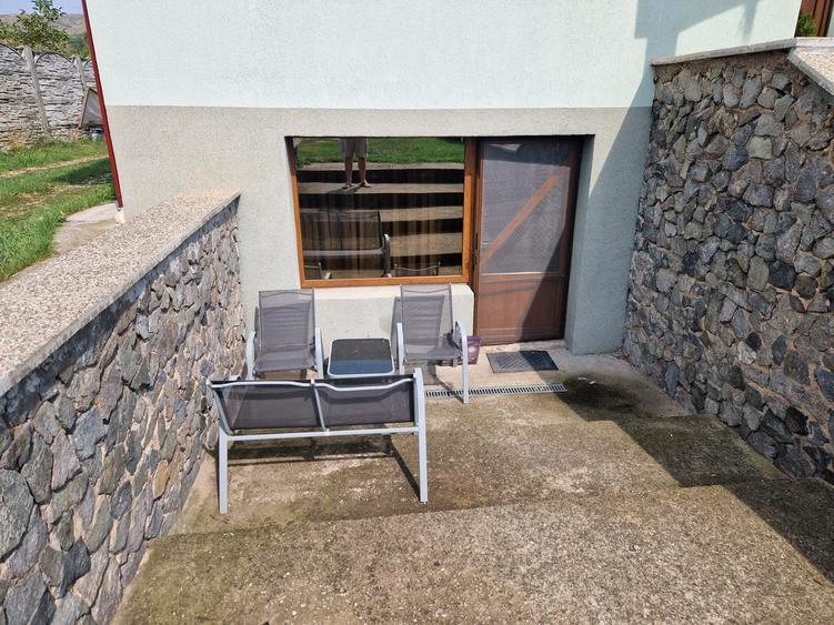 Apartament cu 3 camere în Florești