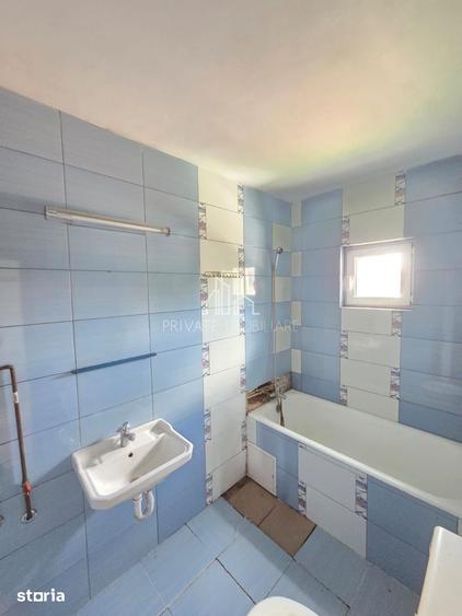 Casă cu 3 camere cu Teren 1192 Mp în Criș