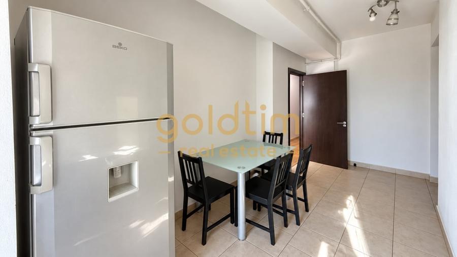 Apartament cu 4 camere decomandat, mobilat în Herăstrău