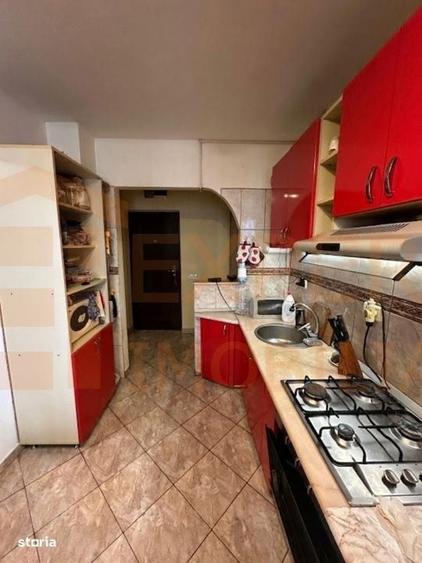 Apartament cu 4 camere decomandat, mobilat în Tomis Nord