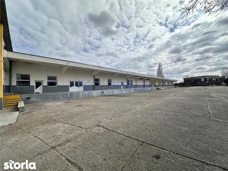 Spațiu comercial, de 3,700 mp, în Central