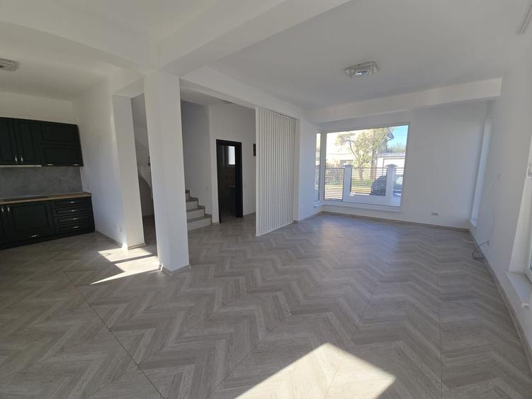 Vila cu etaj | 4 Camere - 2