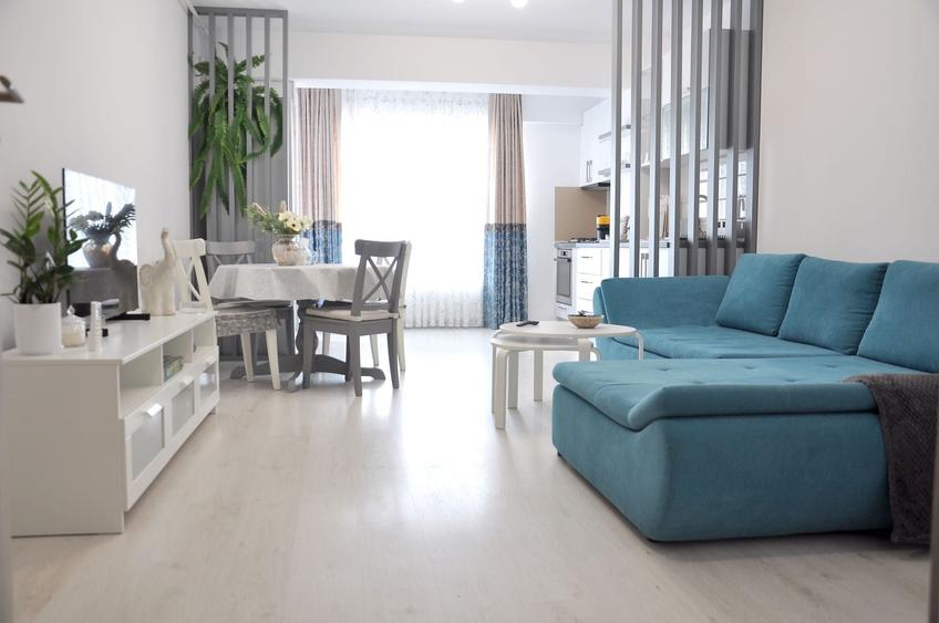 Apartament 2 camere decomandat deosebit, imobil nou, mobilat lux, piscina - 1