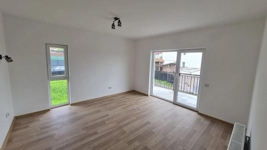 Casă cu 4 camere cu Teren 380 Mp în Central