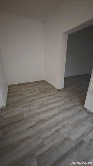 Casă individuală cu 5 camere cu Canalizare în Cișmigiu