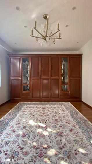 Apartament cu 7 camere în Floreasca
