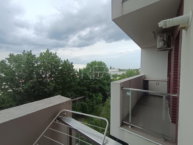 Apartament cu 2 camere decomandat, mobilat în Metalurgiei