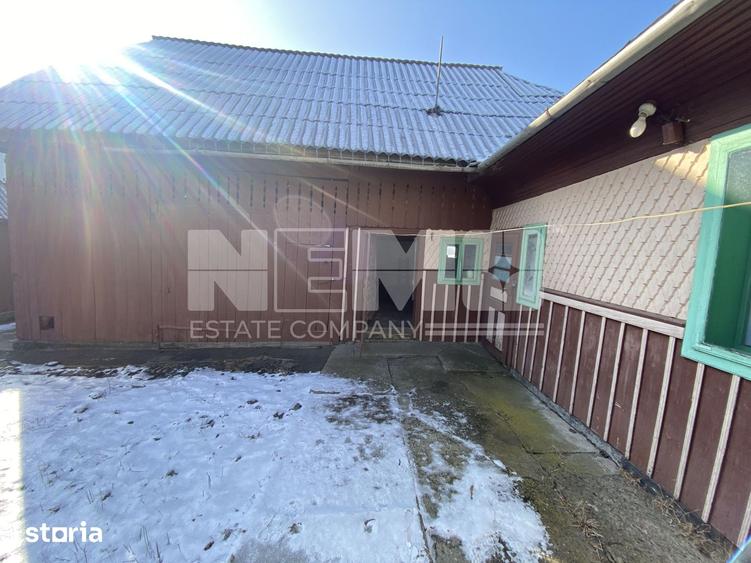 Casă cu 3 camere cu Teren 8000 Mp în Frătăuții Vechi