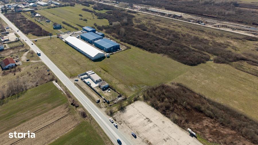 Teren de 7194 mp, în Carașova